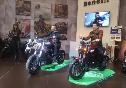Benelli Leoncino 250 Mengaspal Siap Bersaing di Pasar 250cc