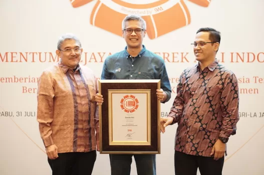 Garda Oto Raih Indonesia Original Brands 2019