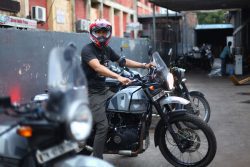 Darius Dan Donna Agnesia Dalam Misi Himalayan Ridge Memasuki Kota Manali