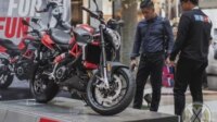Lebih Intim Dengan Aprilia Shiver 900 Persembahan Piaggio Indonesia