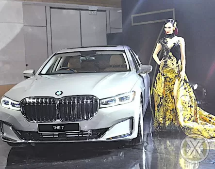 Video BMW 740Li Opulence Turut Diperkenalkan BMW Indonesia