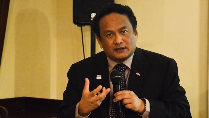 TAVI Menjadi Alternatif Baru Perbaikan Katup Jantung, Transcatheter Aortic Valve Replacement/Implantation (TAVR/TAVI)  adalah opsi tindakan invasif minimal pada stenosis katup aorta berat.