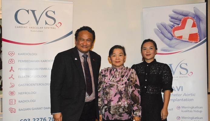 TAVI Menjadi Alternatif Baru Perbaikan Katup Jantung, Transcatheter Aortic Valve Replacement/Implantation (TAVR/TAVI)  adalah opsi tindakan invasif minimal pada stenosis katup aorta berat.