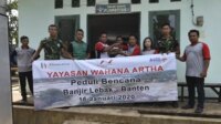 Wahana Bergerak Bantu Warga Lebak Yang Terisolasi Banjir Bandang dan Tanah Longsor