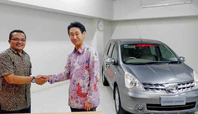Nissan Indonesia Beri Donasi Grand Livina Ke BBPLK