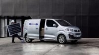 Mobil Niaga Listrik Peugeot e-Expert