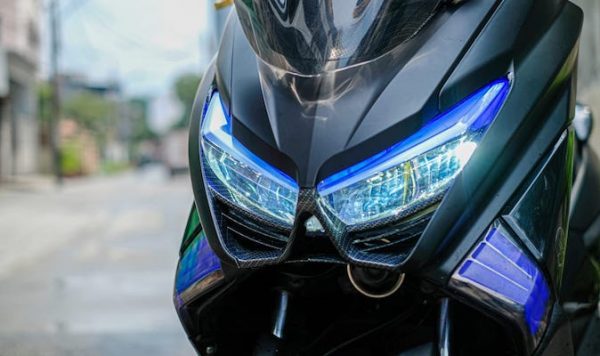 Tips Ubah Lampu Depan Yamaha NMAX Menjadi AEROX | OTOExpo.com
