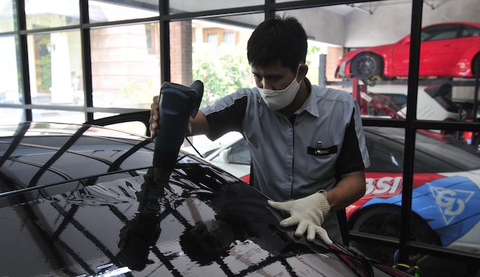 V-KOOL Laris Jual Kaca Film Lewat Marketplace