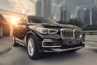 BMW X5 xDrive40i xLine Dilengkapi Bangku Baris Ketiga