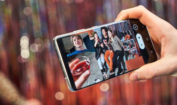 Konten Epik Share-Ready Setiap Hari Dengan Samsung Galaxy S21 dan S21+ 5G