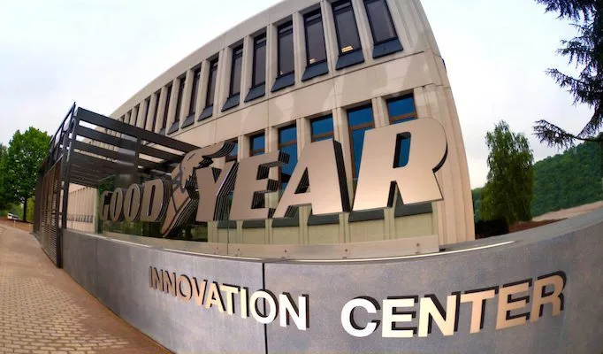 Goodyear Umumkan rencana pemasangan DiM250 DYNAMIC Driving Simulator