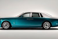 ROLLS-ROYCE BESPOKE Galeri Yang Terbuat Lebih Dari 3.000 BULU BURUNG