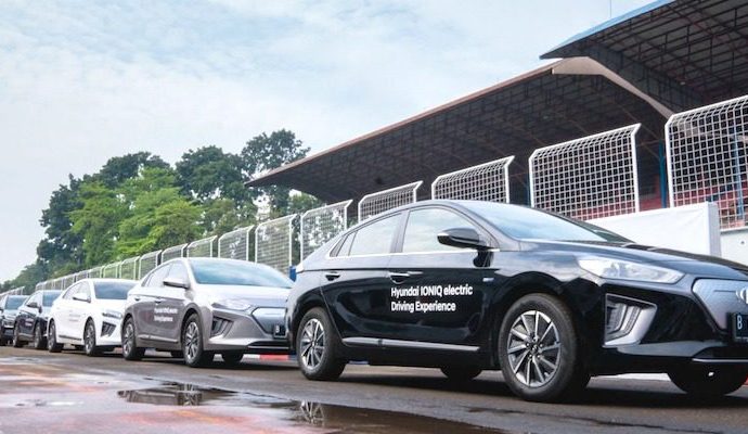 Hyundai Track Day 2021 Pengalaman Menyeluruh Berkendara Mobil Listrik