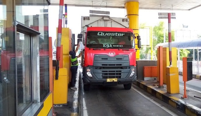 Astra UD Trucks Hadirkan ‘Paket Super’ untuk Pengusaha Truk