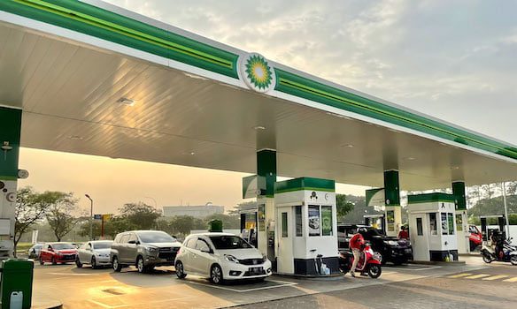 BP-AKR Resmikan Dua SPBU Baru di Surabaya dan Jakarta, Hadirkan Bahan Bakar Berkualitas