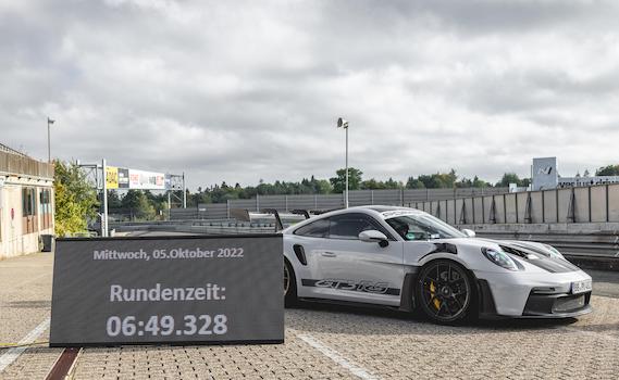 Porsche 911 GT3 RS Selesaikan lap dalam 6:49.328 menit