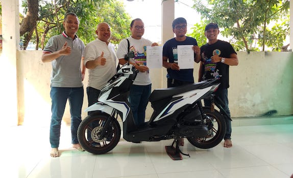NMAA dan IATO Berikan Pemenang Supergiveaway Journalist Competition 1 Unit Motor Hybrid
