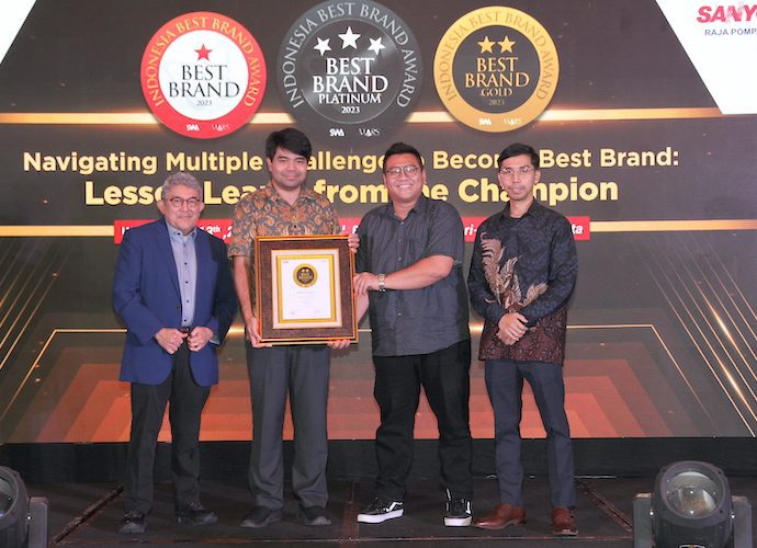 Bridgestone Raih Golden Best Brand Di Indonesia Best Brands Award 2023