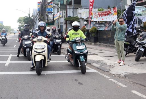 Wahana Makmur Sejati Gelar Media City Touring Tempat Sejarah Pakai Honda Stylo 160