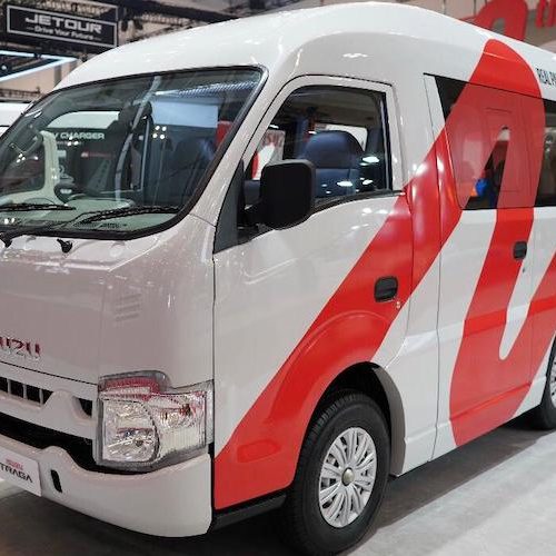 Bus Isuzu Traga Dapat Jadi Pilihan Moda Transportasi Di Indonesia