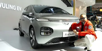 Komunitas Resmi Wuling Sambut Hangat New Air ev dan New Cloud EV di IIMS 2025