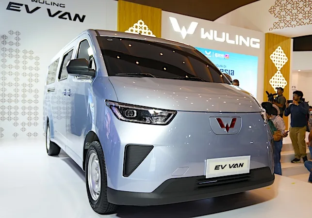 Air EV dan BinguoEV Jadi Bintang Penjualan Wuling di PEVS 2025