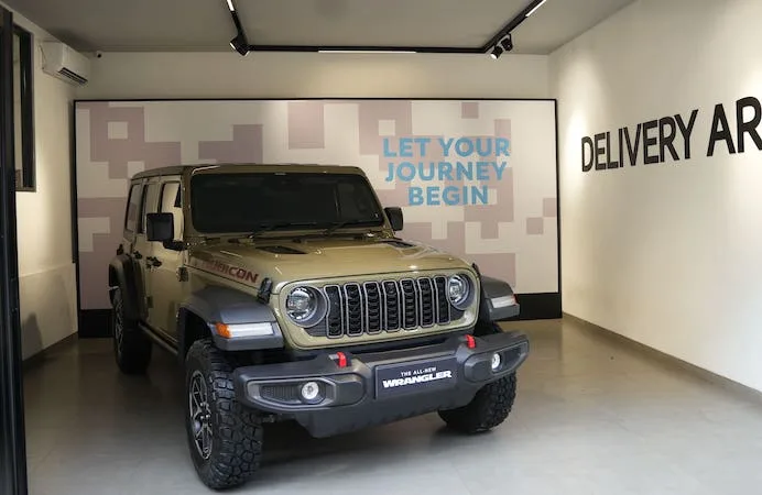 Jeep Indonesia buka lounge premium pertamanya di PIK