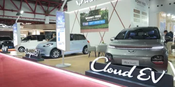 Wuling Meriahkan Jakarta Fair 2025 dengan SALEbration 8th Anniversary