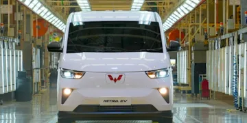 Wuling Mitra EV Tampil Serbaguna: Dari Ambulans Listrik Sampai Food Truck, Semua Bisa!