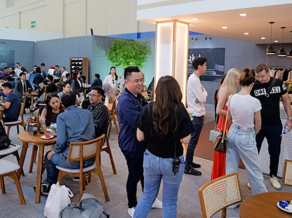 Hari Terakhir GIIAS 2025, Mulai Perjalanan Bermakna Bersama Mazda Dengan Rangkaian Program Penjualan dan Layanan Purna Jual di GIIAS 2025