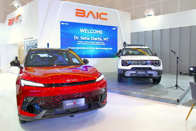 SUV Hybrid BAIC BJ30 Resmi Hadir di GIIAS Surabaya 2025