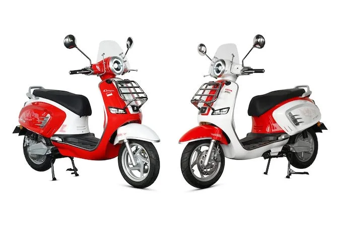 Sambut 17 Agustus, United E-Motor Rilis Motor Listrik C2000 Edisi Khusus Merah Putih