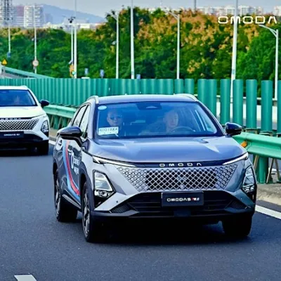 OMODA 5 SHS-H & JAECOO 5 SHS-H Resmi Debut: Teknologi HybridCanggih untuk Mobilitas Efisien dan Berkelas