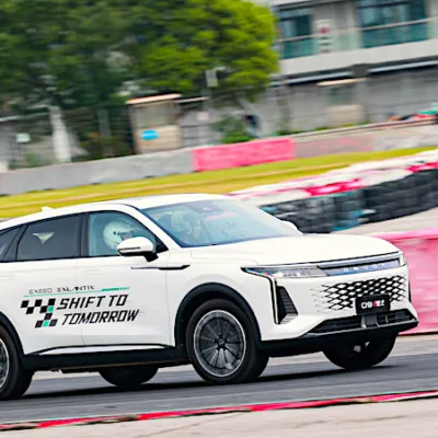 OMODA O9 SHS Tunjukkan Performa Maksimal di Sirkuit Tianma