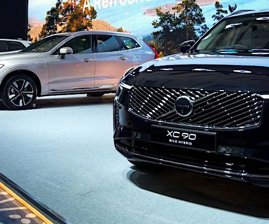 Volvo XC90 MHEV Spesifikasi, Fitur dan Harga SUV Hybrid 7-Seater