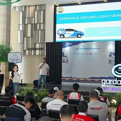 Together on the Road, Always with Garda OtoPerkuat Literasi Asuransi dan Wujudkan Budaya Berkendara Aman Bersama Komunitas Mobil
