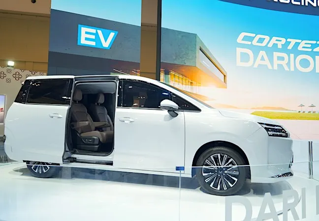Wuling Cortez Darion MPV Elektrifikasi Pertama ‘Dari Indonesia’,