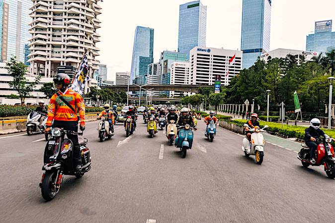Scomadi Indonesia 2nd Anniversary Touring Seru Bareng Komunitas