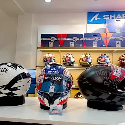 RD2 Moto Salah Satu Master Dealer Shark Helmets di Indonesia Resmi Buka Toko Pertamanya di Jakarta, Hadirkan Promo Spesial dan Hadiah Eksklusif