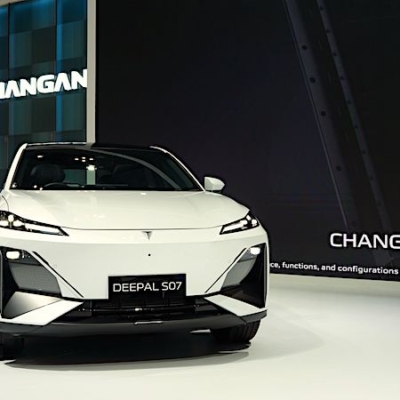 CHANGAN Deepal S07, harga Deepal S07, e-SUV listrik premium, mobil listrik 560 km, Golden Shield Battery, SUV listrik futuristik, mobil listrik China Indonesia, review CHANGAN 2025, teknologi EV Changan
