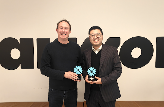 Chery TIGGO 8 Menang Carwow Car of the Year & Hybrid Hero 2026