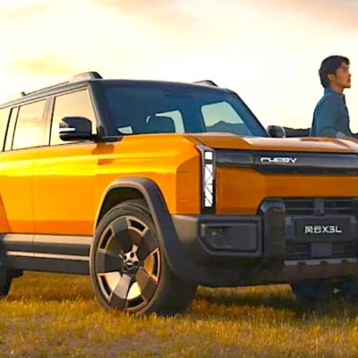 Aksi Ekstrem SUV Chery Yang Gagal Nanjak di Tianmen