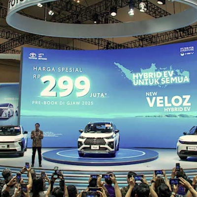 TOYOTA Veloz Hybrid EV Debut di GJAW 2025 dan Mulai Serius Soal Elektrifikasi Lokal