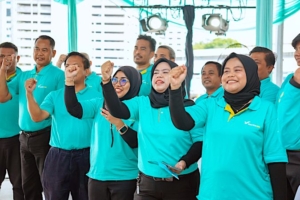 Pengemudi Jakarta Ramai Beralih ke Mobil Listrik: Benarkah Pendapatan Jadi Lebih Stabil?