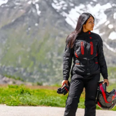 Koleksi Apparel Ducati 2026: Perpaduan Gaya, Keamanan, dan DNA Balap Italia