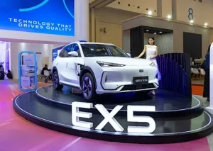 Geely Raih Angka Pemesanan Positif di GJAW 2025, Geely EX2 Jadi Model Paling Diminati