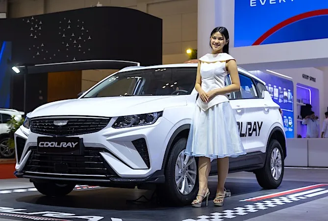 Geely EX2 Paling Diminati di GJAW 2025, Pemesanan Geely Tembus 1.200 Unit