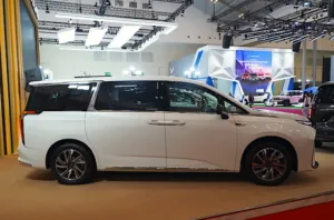 MAXUS Indonesia Kerja Sama Perkuat Armada Premium Grab Indonesia