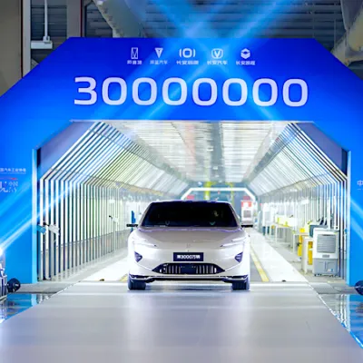 Changan Capai 30 Juta Produksi , Dua Mobil AVATR Jadi Simbol Transformasi Mobilitas Cerdas