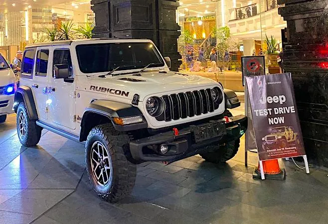 Jeep Wrangler dan Gladiator Jadi Penggerak Inaugurasi JKONE Owners Club Indonesia